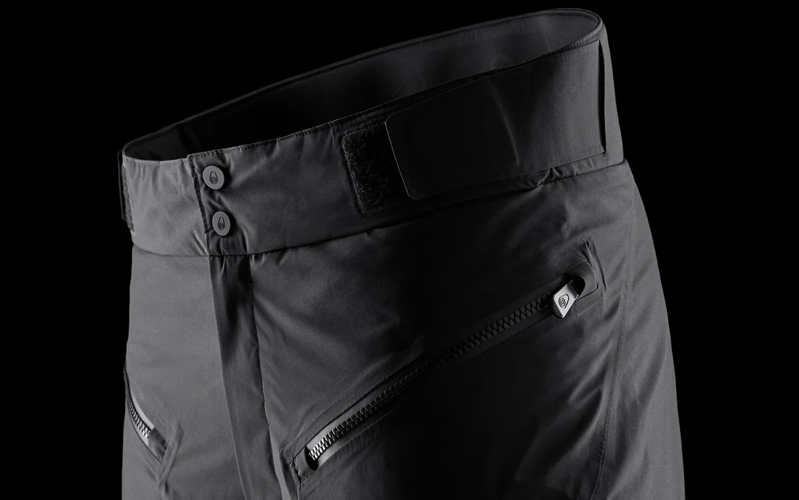 black_ice_gore_tex_pant_3.webp BLACK ICE GORE TEX PANT
