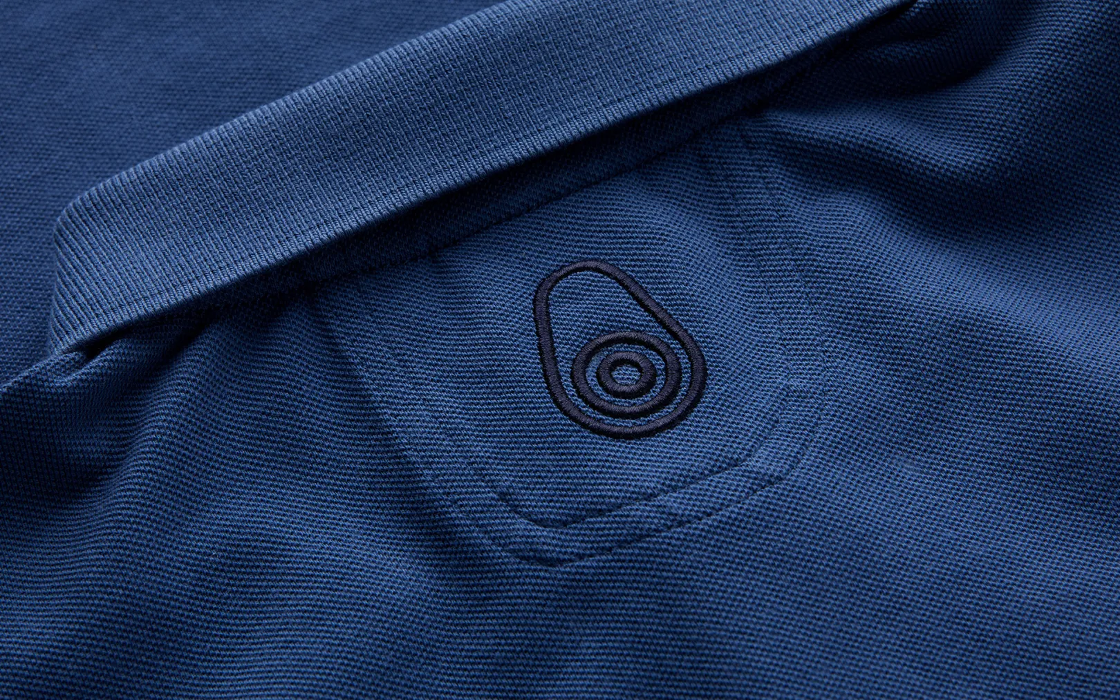 bowman_logo_polo_3-4.webp BOWMAN LOGO POLO