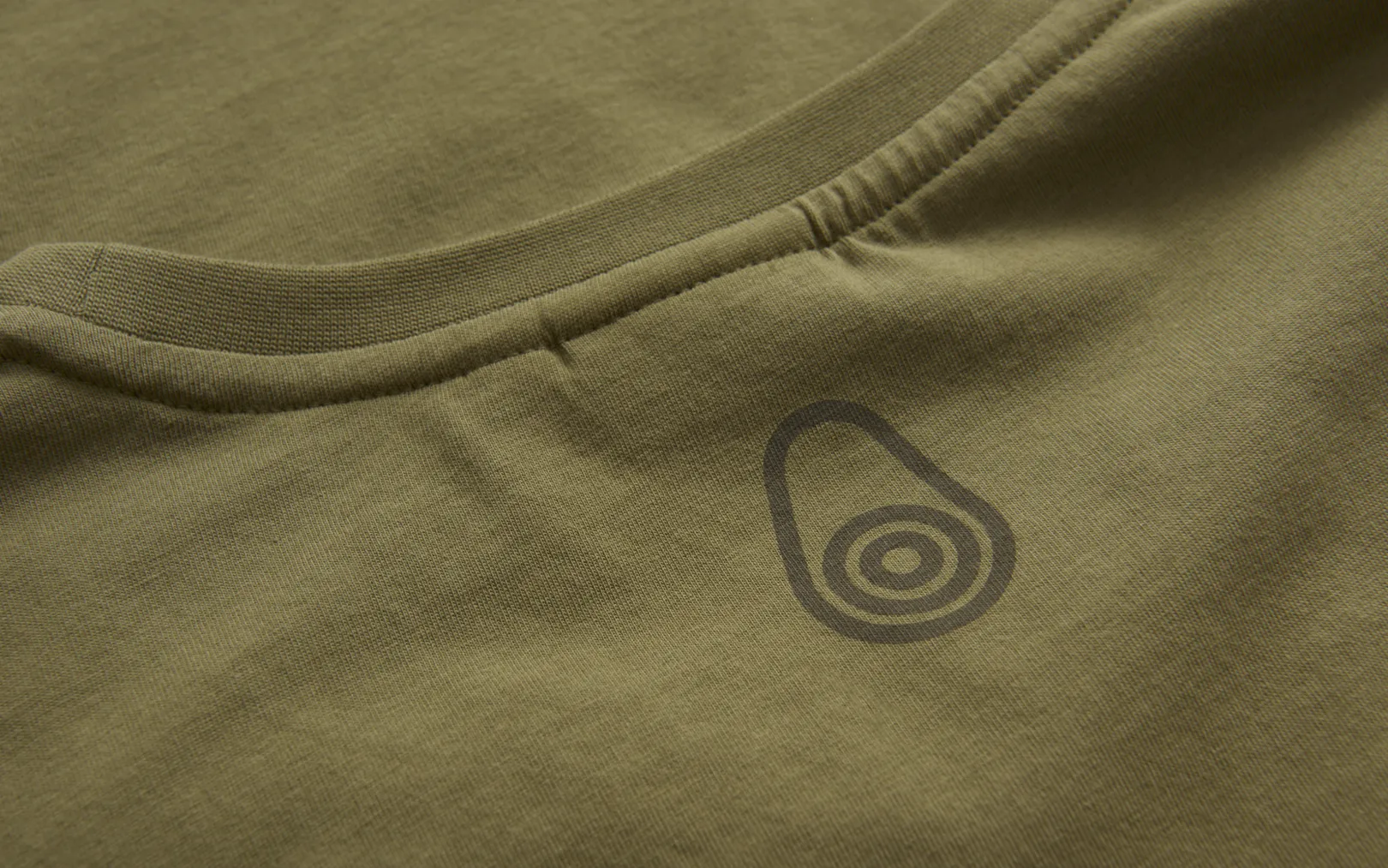 bowman_tee_3-3.webp BOWMAN TEE