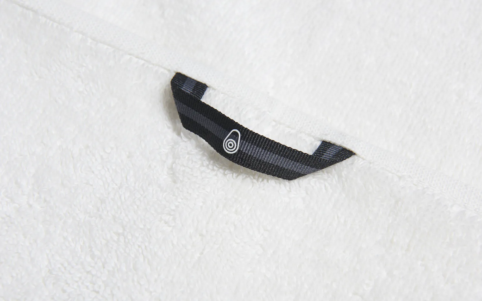 bowman_towel_1-4.webp BOWMAN TOWEL