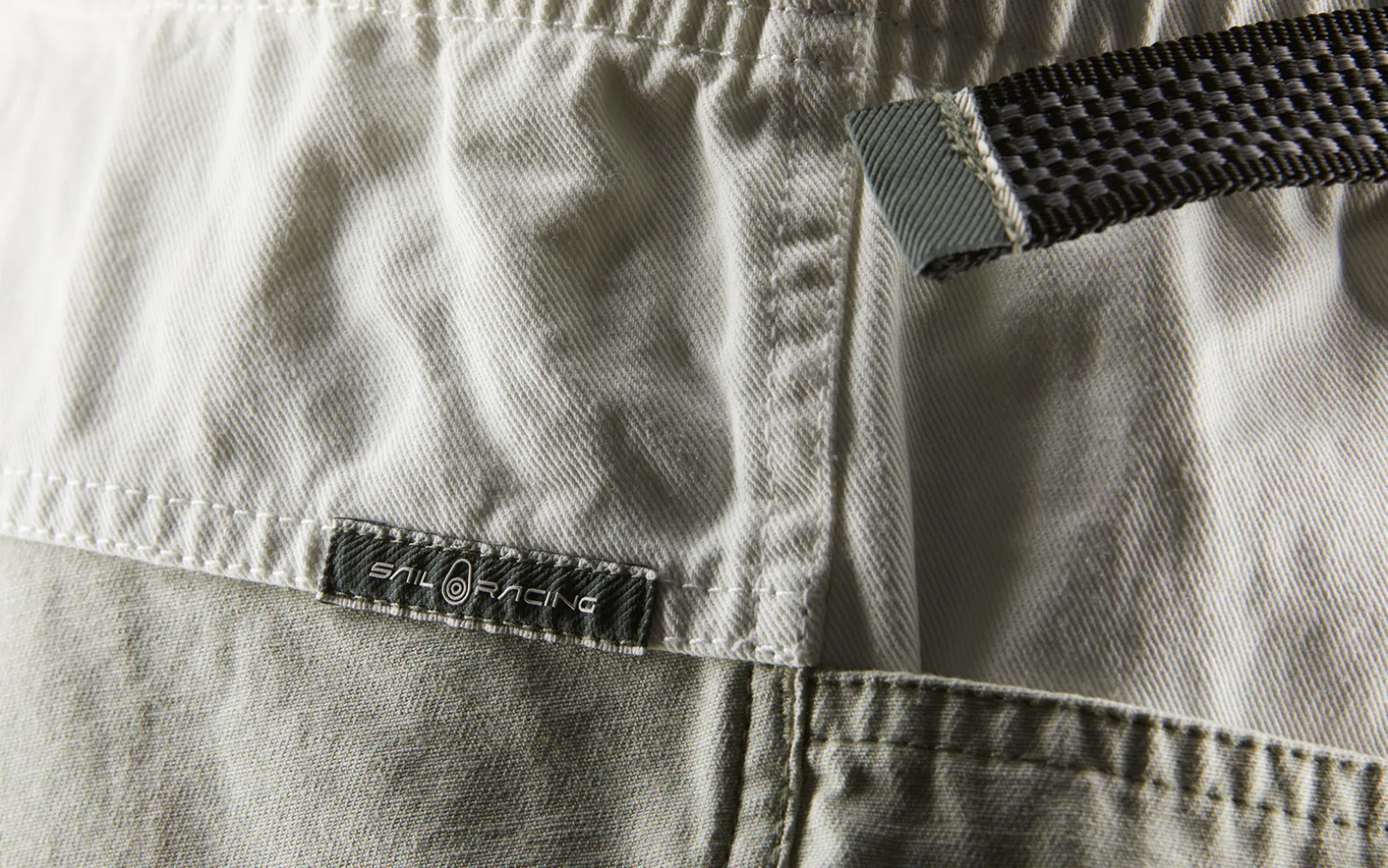 breeze_blocked_shorts_3-1.webp BREEZE BLOCKED SHORTS