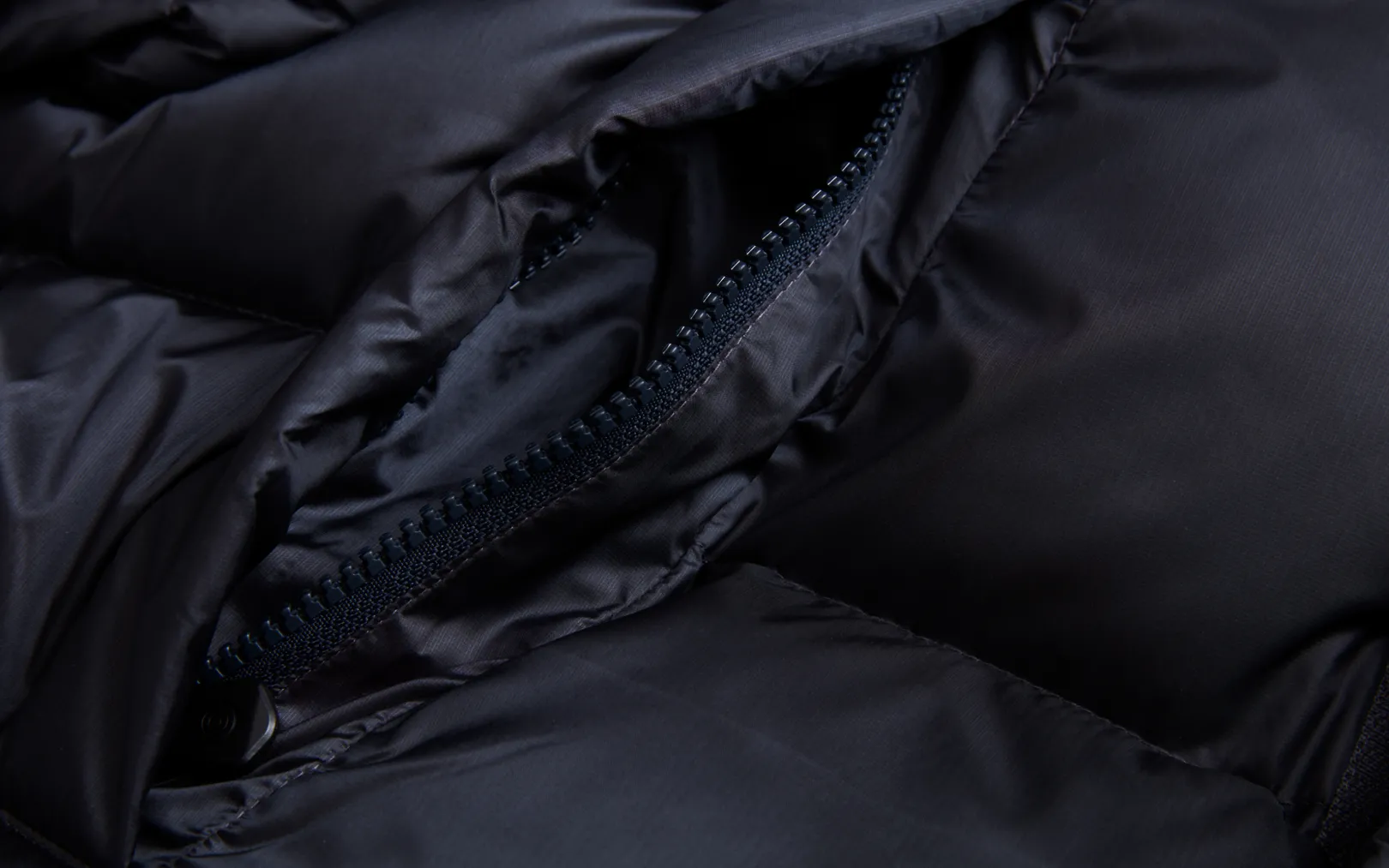 cloud_down_parka_4-1.webp CLOUD DOWN PARKA