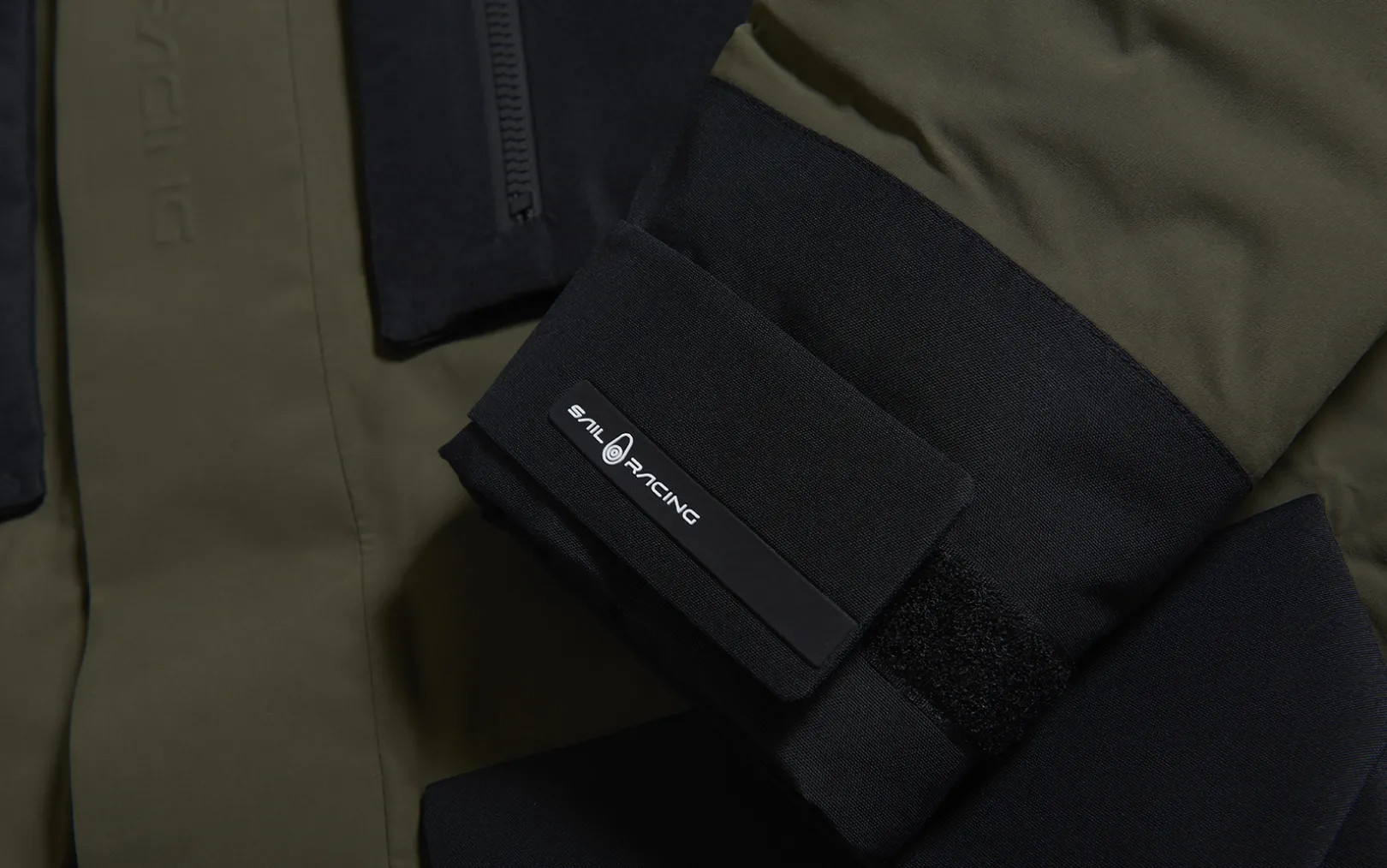 glacier_bay_parka_6-1.webp GLACIER BAY PARKA