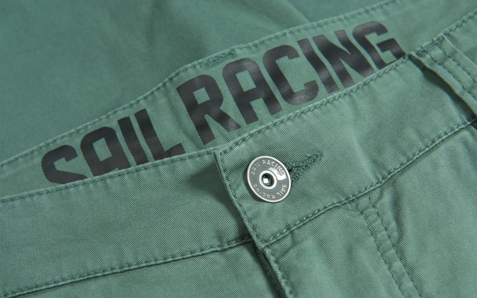 helmsman_chino_shorts_2.webp HELMSMAN CHINO SHORTS