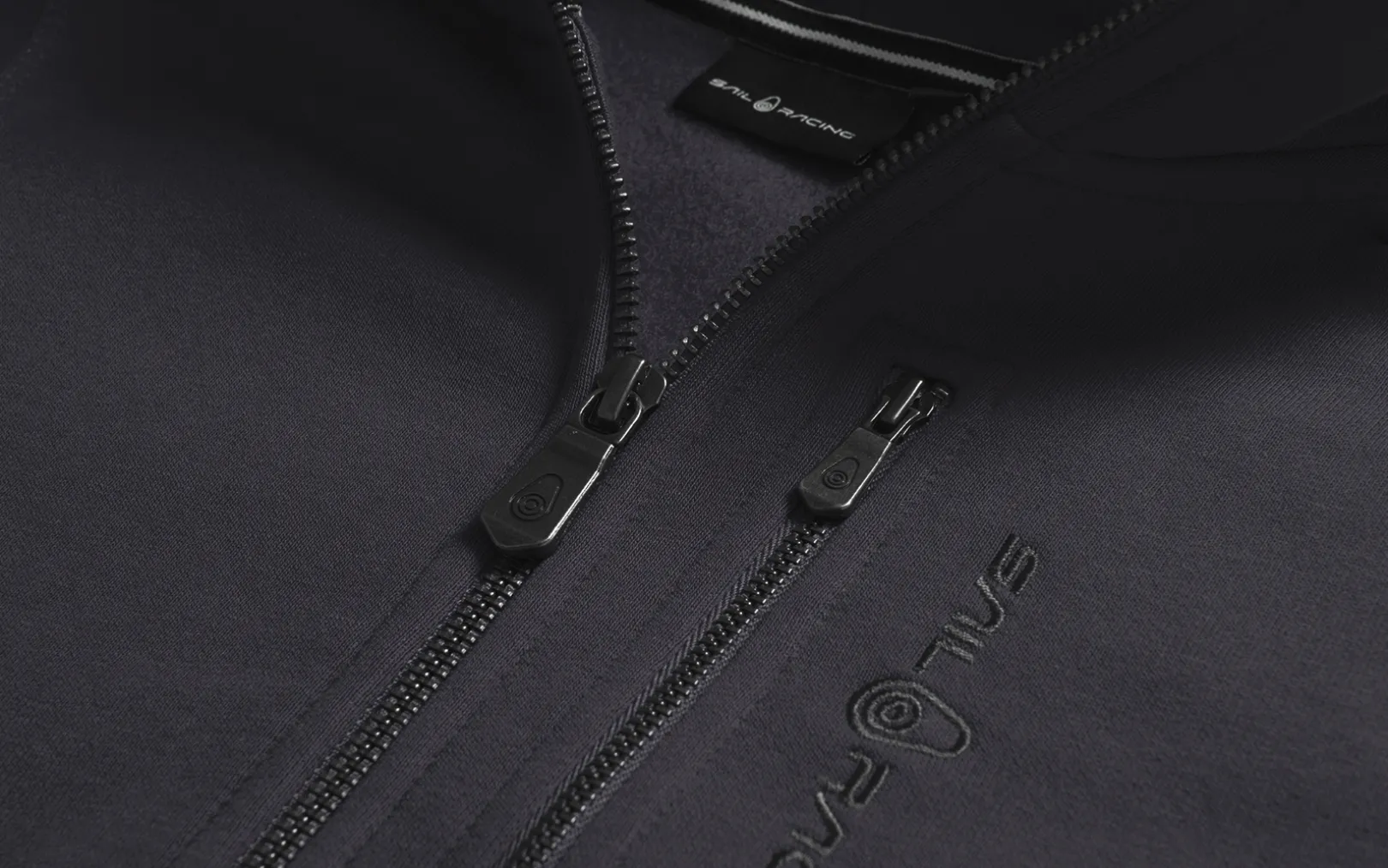 jr_bowman_zip_hood_2-4.webp JR BOWMAN ZIP HOOD