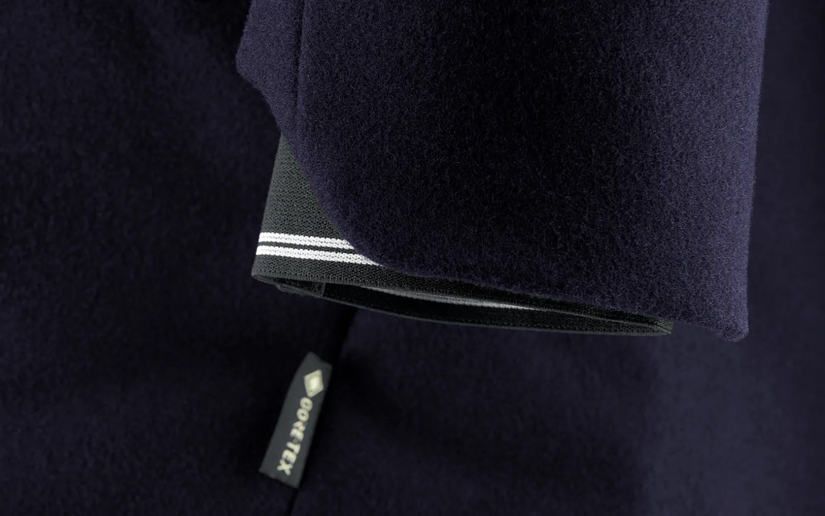 race_edition_gtx_wool_coa_3-1.webp RACE EDITION GTX WOOL COAT
