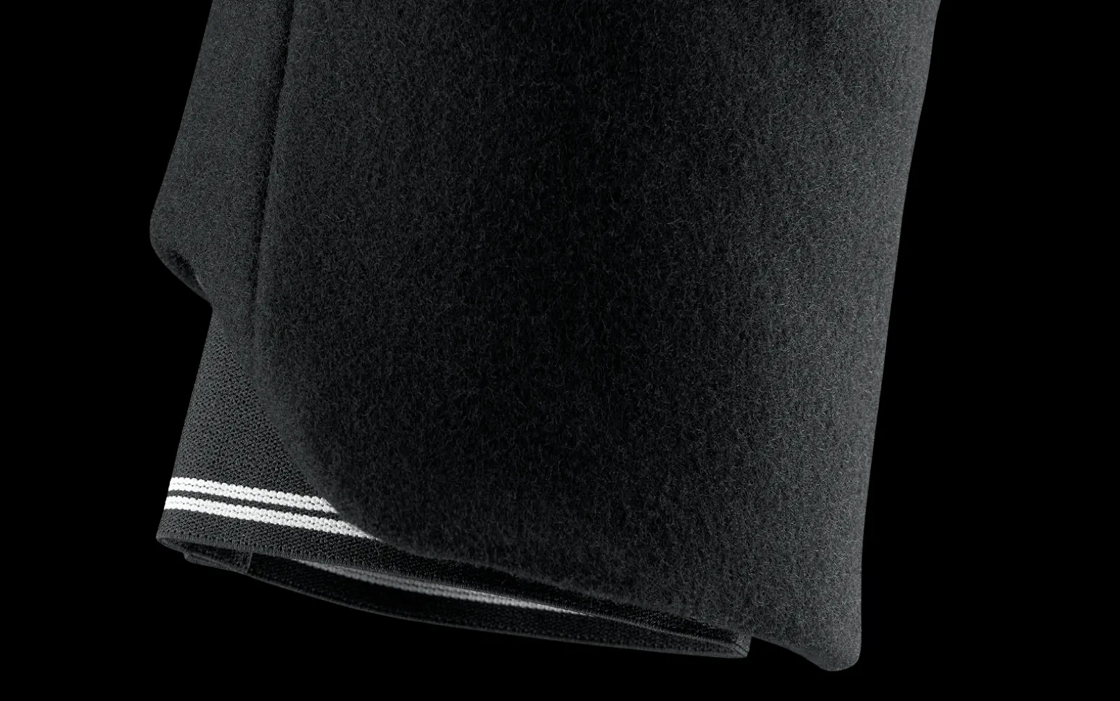 race_edition_gtx_wool_hoo_3.webp RACE EDITION GTX WOOL HOOD