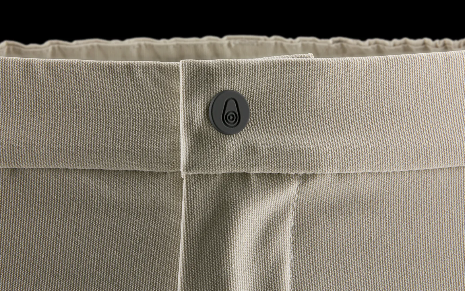 race_edition_tech_shorts_2-1.webp RACE EDITION TECH SHORTS