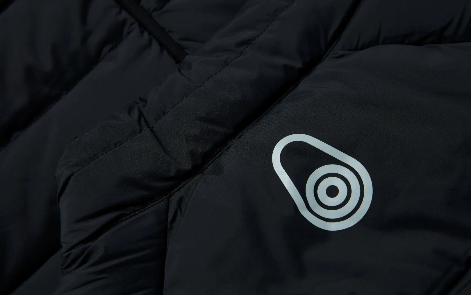 spray_down_vest_5.webp SPRAY DOWN VEST