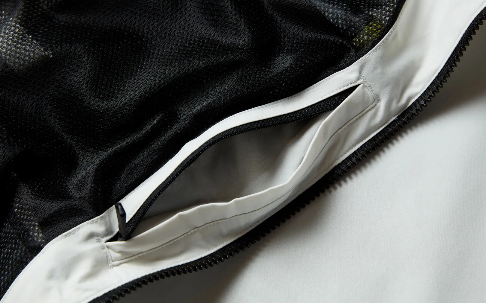 spray_jacket_4-2.webp SPRAY JACKET