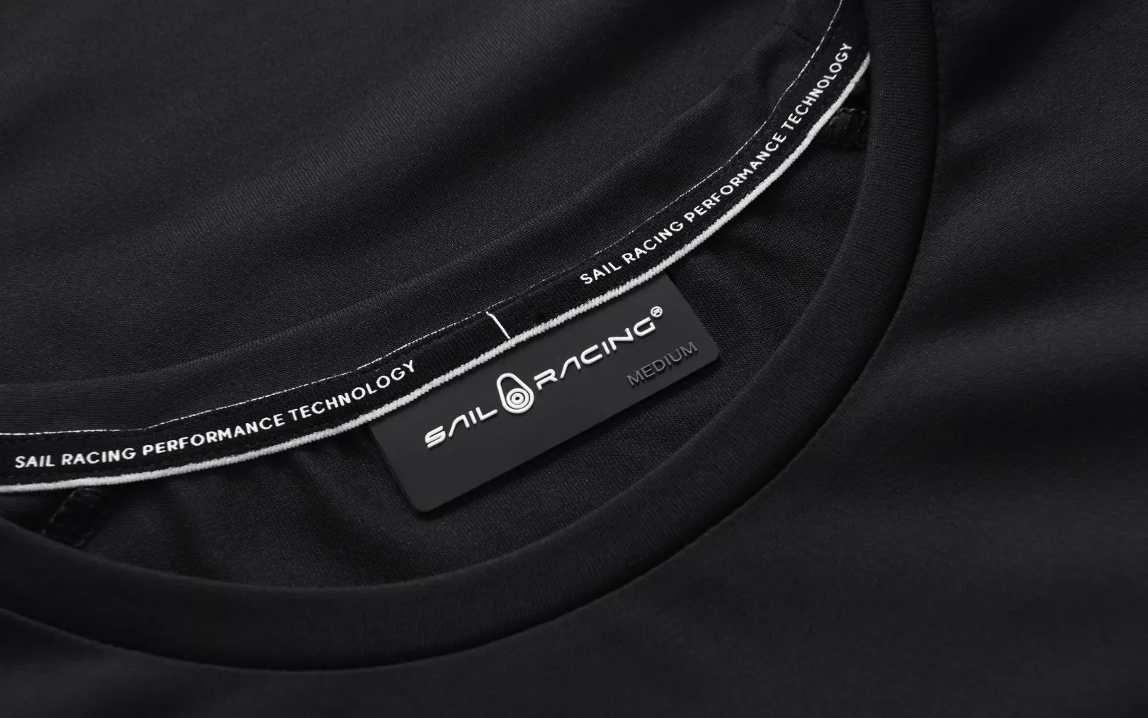 spray_technical_tee_2.webp SPRAY TECHNICAL TEE