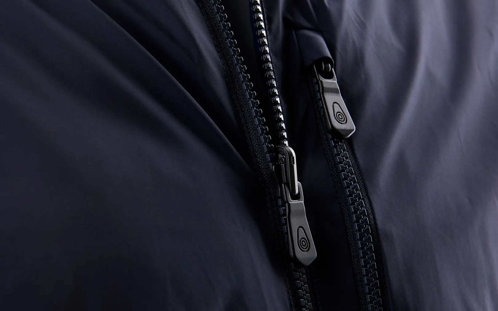 thunder_reversible_jacket_6-1.webp THUNDER REVERSIBLE JACKET