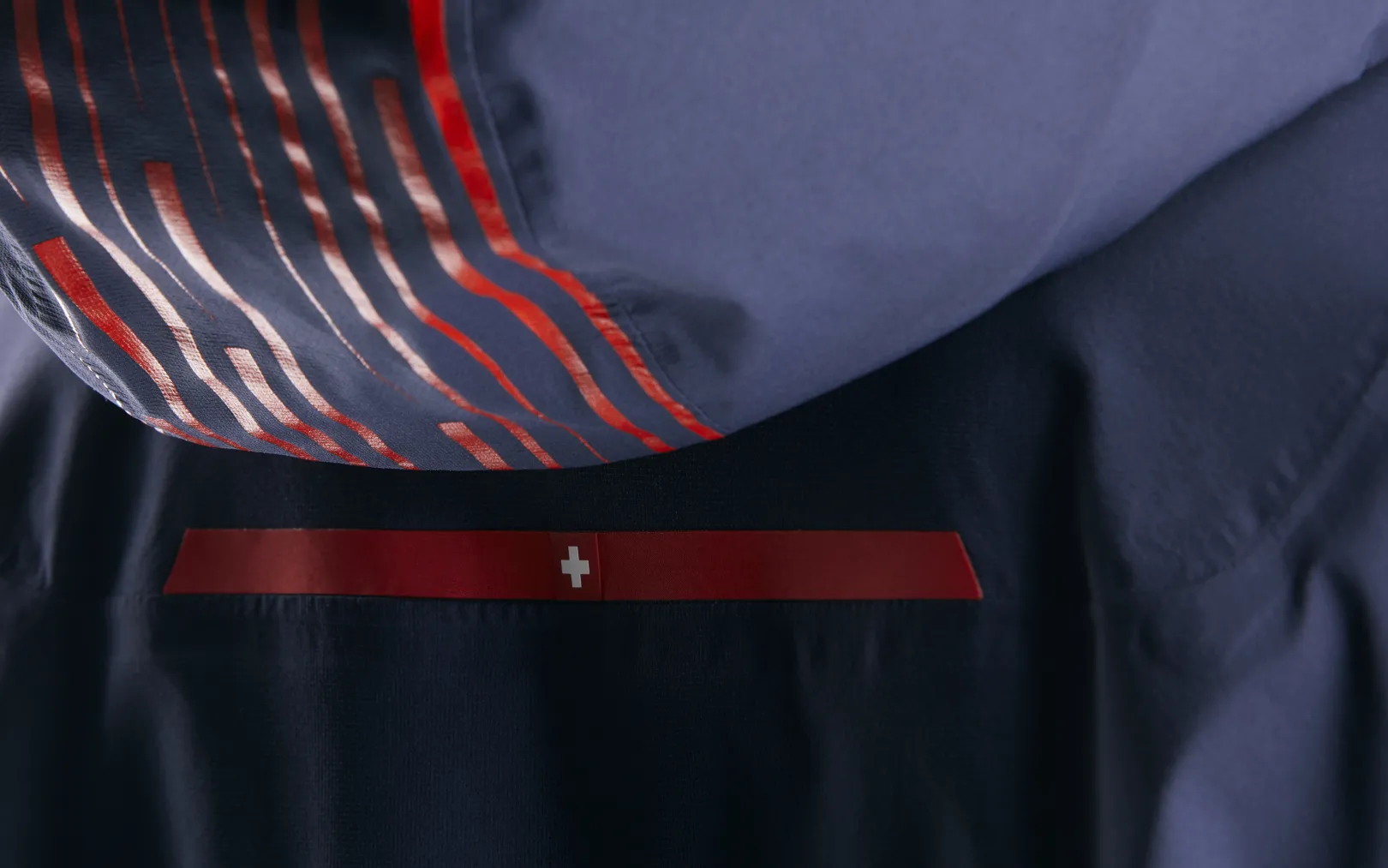 w_arbr_tech_jacket_4.webp W ARBR TECH JACKET