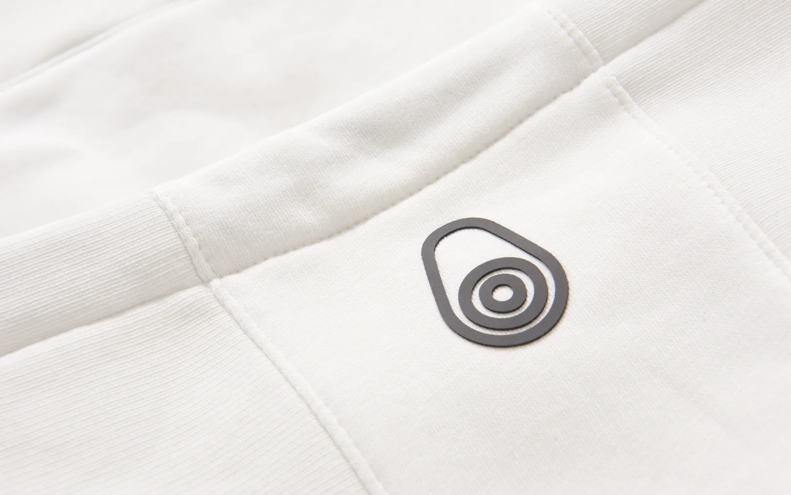 w_gale_logo_hood_4-2.webp W GALE LOGO HOOD