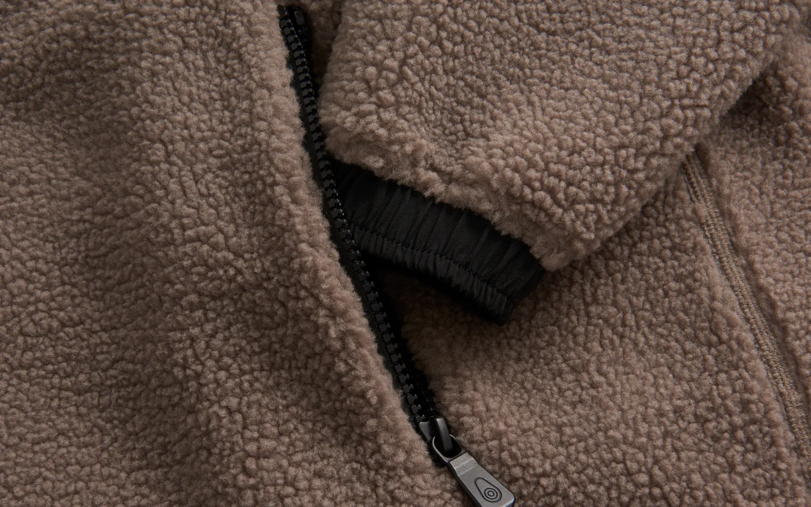 w_gale_pile_half_zip_3-1.webp W GALE PILE HALF ZIP