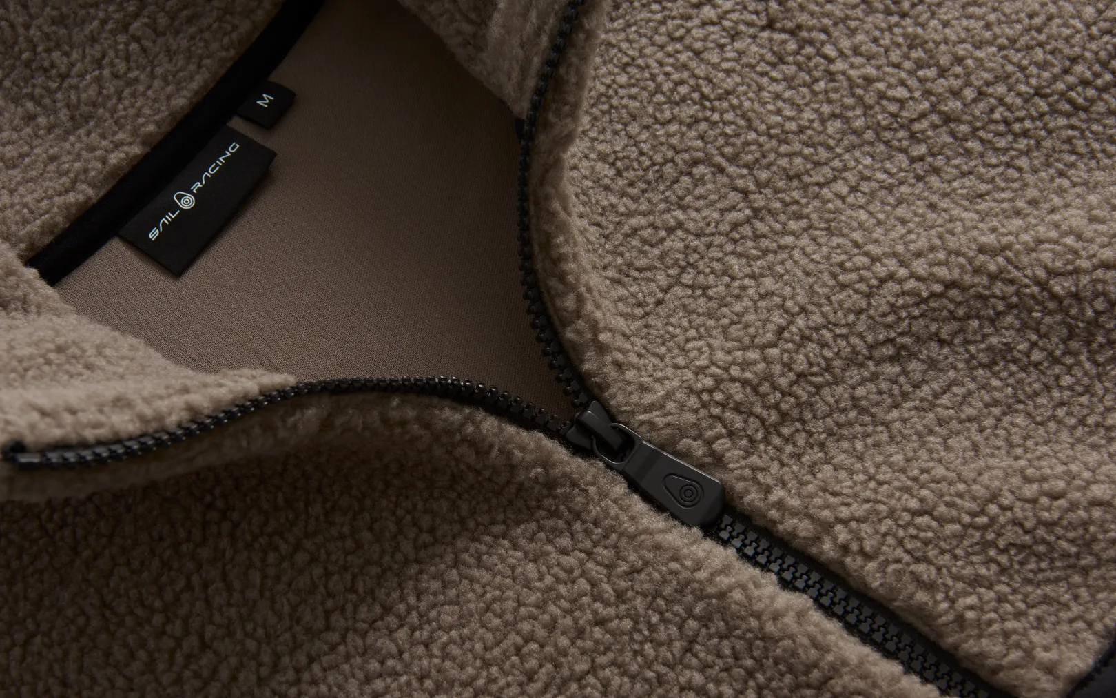w_gale_pile_zip_jacket_2-1.webp W GALE PILE ZIP JACKET