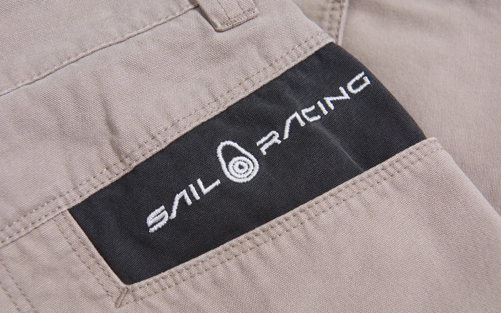 w_gale_shorts_3-2.webp W GALE SHORTS