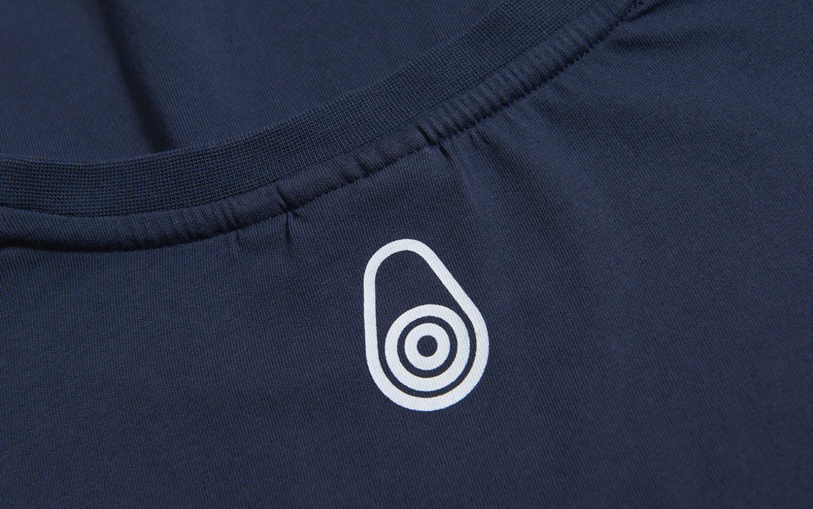 w_gale_tee_4.webp W GALE TEE