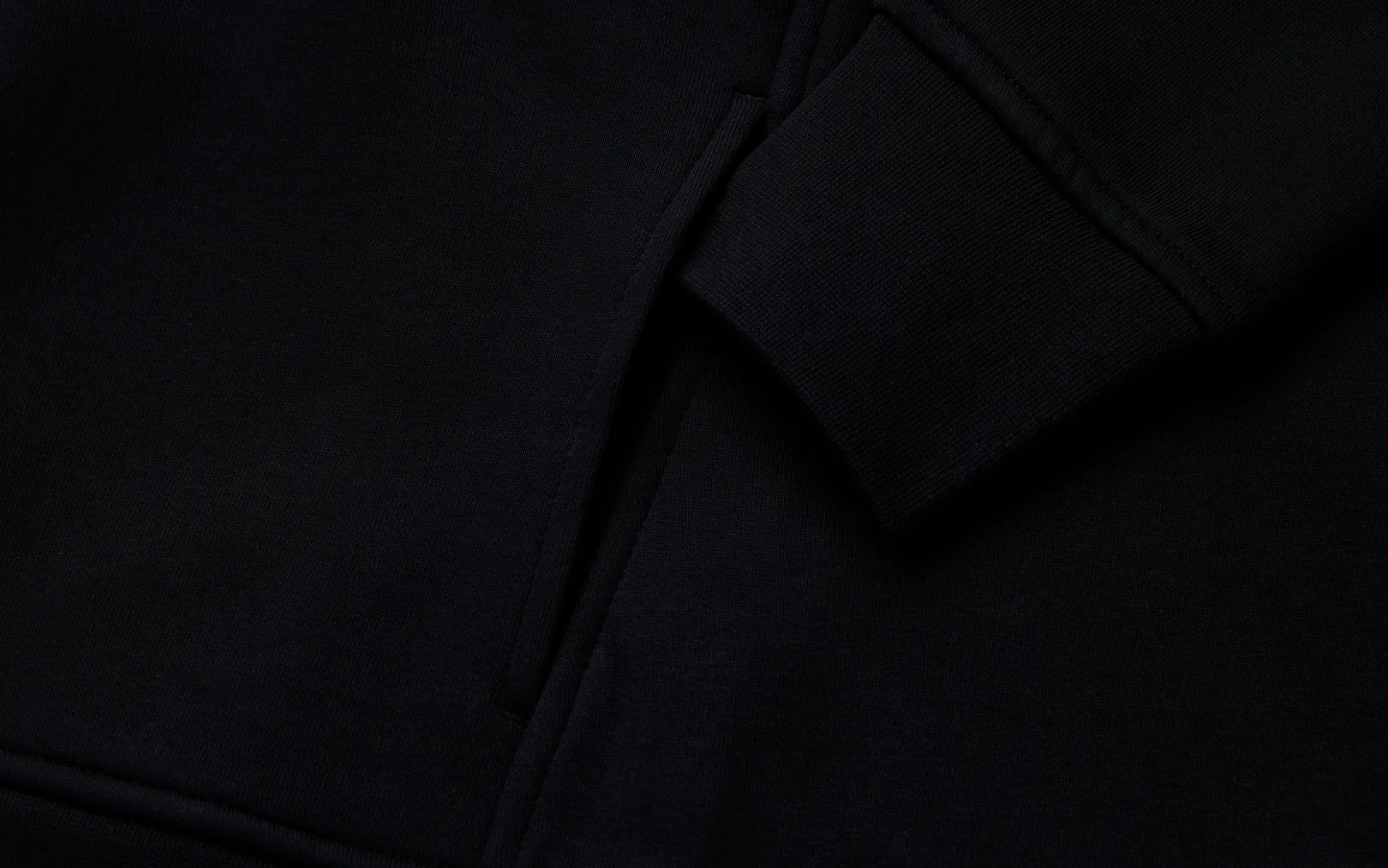 w_gale_zip_hood_3.webp W GALE ZIP HOOD
