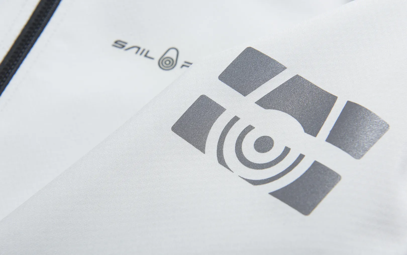 w_spray_softshell_4-2.webp W SPRAY SOFTSHELL