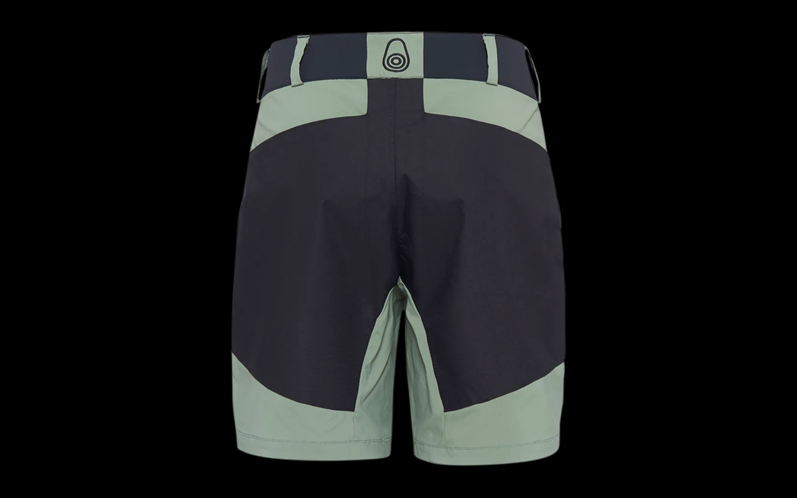 w_spray_tech_shorts_1-1.webp W SPRAY TECH SHORTS