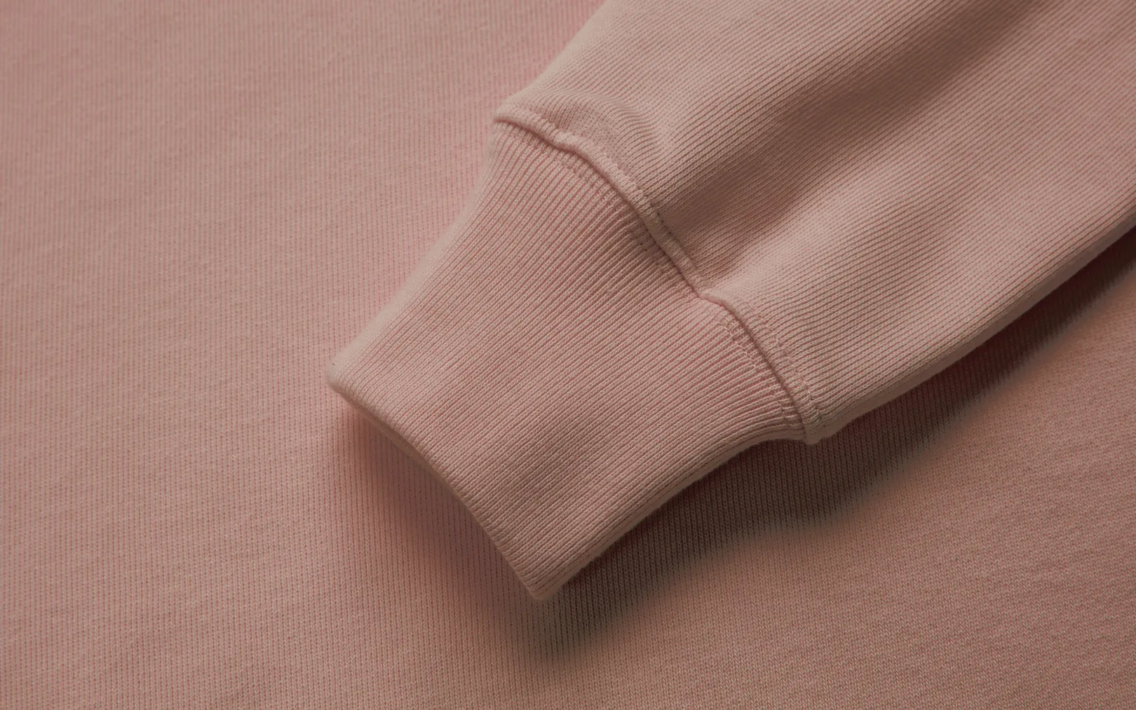 w_wave_sweater_3-1.webp W WAVE SWEATER
